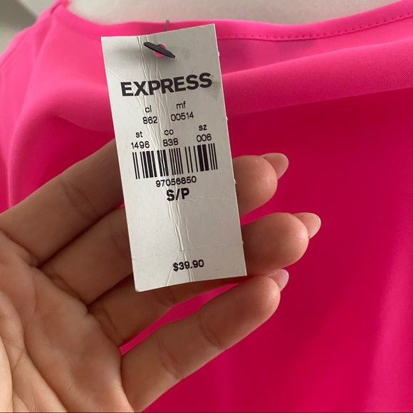 Express Hot Pink Barbie blouse - Picture 3 of 3